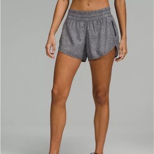 Lululemon Tracker Short V 4”             Heather Lux Multi Black